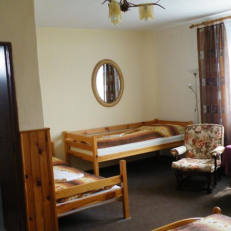 Sunnystreet Guesthouse Stará Lesná Buitenkant foto