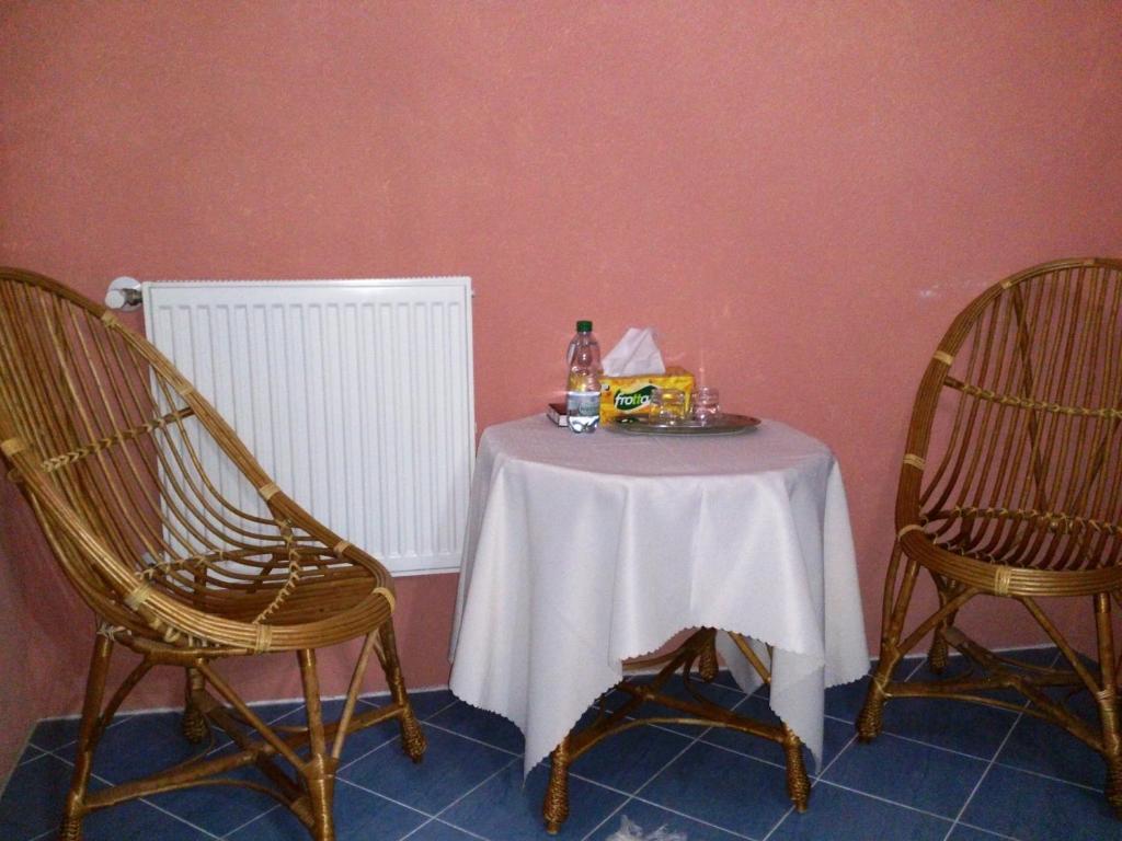 Sunnystreet Guesthouse Stará Lesná Buitenkant foto